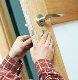 Marina del Rey Locksmiths Marina del Rey, CA 310-895-2957 - 7-Lock-Changing